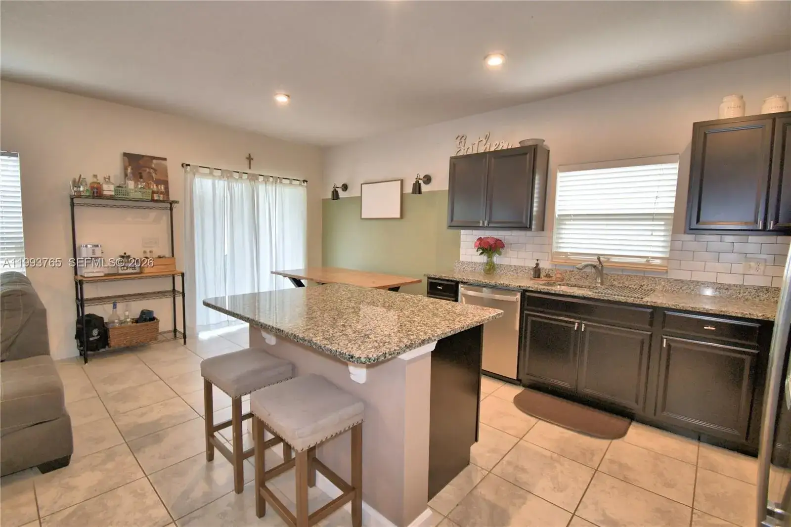 3 bedroom 2 bath Residential for sale at 542 Eagle Landing Blvd., Winter Haven FL 33880