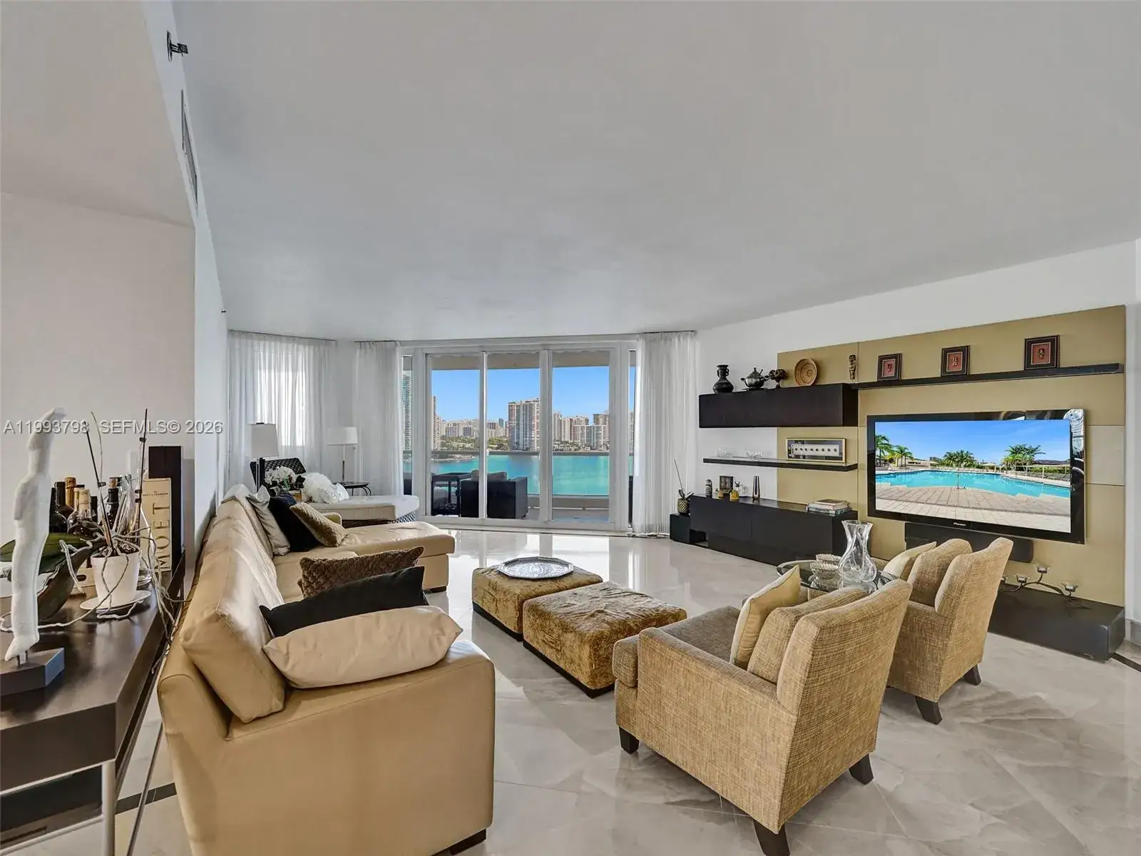 4 bedroom 4 bath Residential for sale at 7000 Island Blvd # 1207, Aventura FL 33160