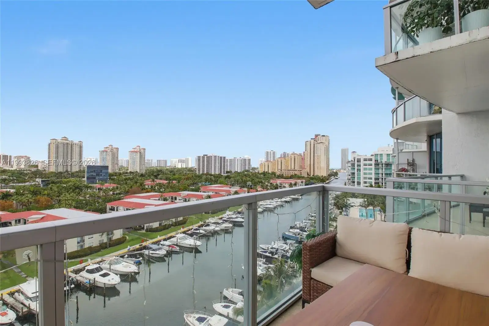 3 bedroom 2 bath Residential for sale at 3029 NE 188th St # 904, Aventura FL 33180