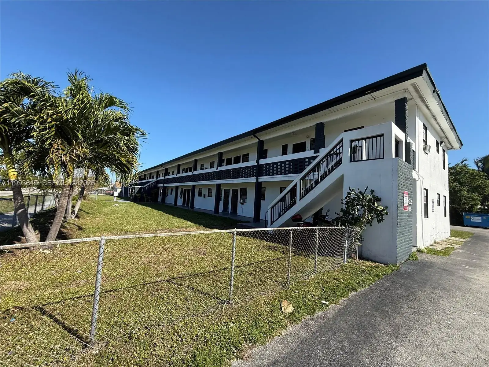 2 bedroom 1 bath Residential Lease for rent at 7155 NW 17th Ave # 13, Miami FL 33147