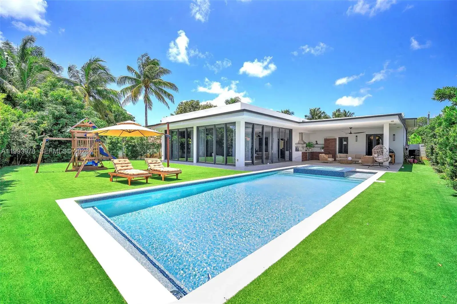4 bedroom 3 bath Residential for sale at 46 NE 162nd St, Miami FL 33162
