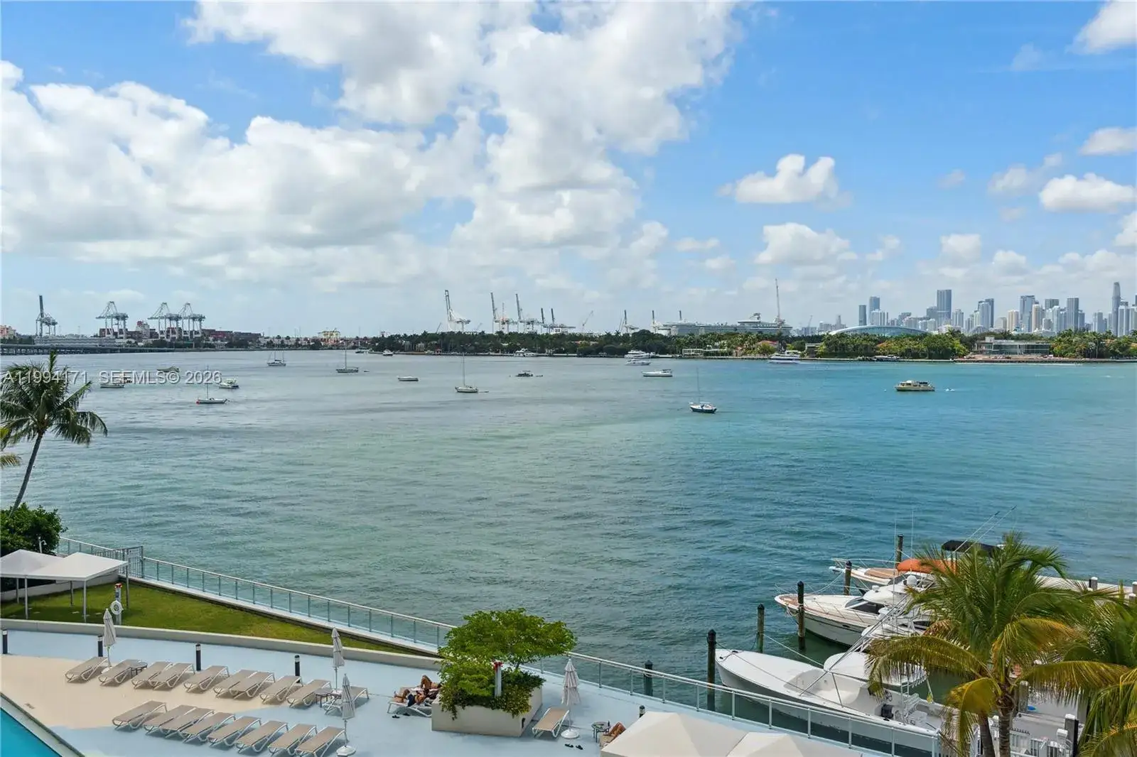 1 bath Residential for sale at 1200 West Ave # 528, Miami Beach FL 33139