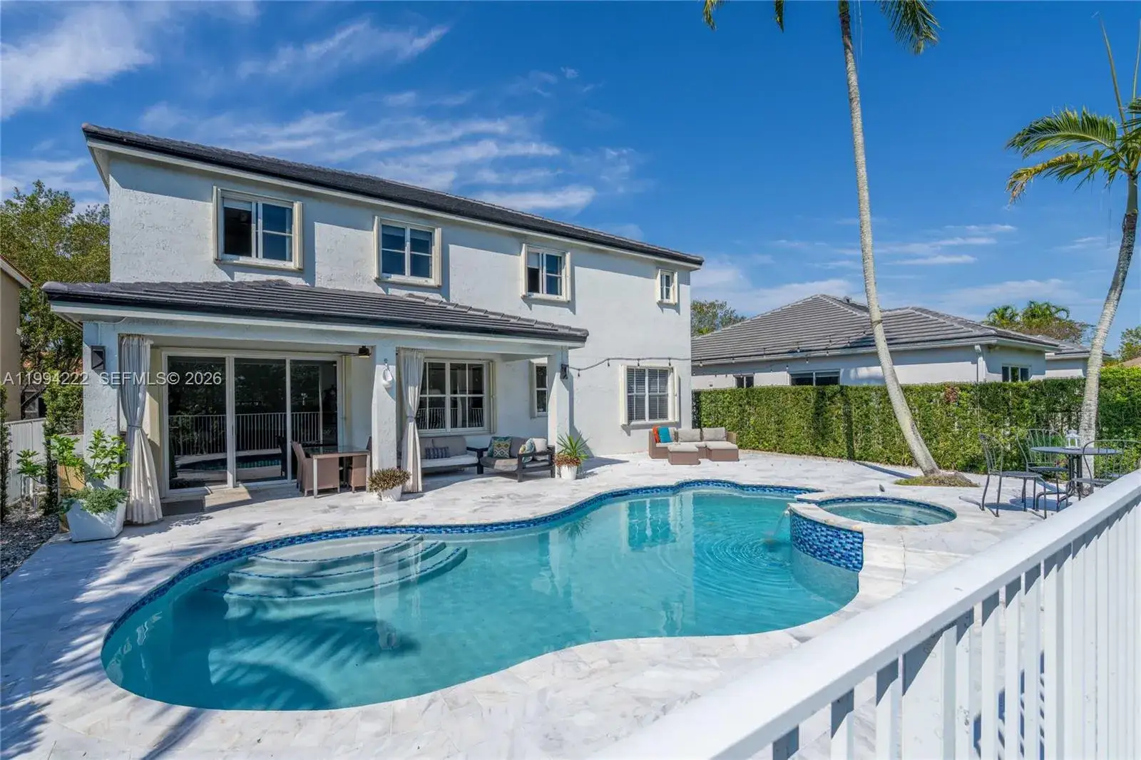 5 bedroom 4 bath Residential for sale at 910 Sunflower Cir, Weston FL 33327