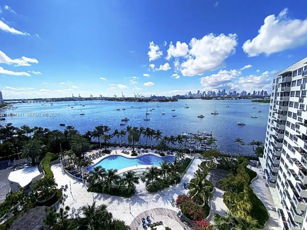 2 bedroom 2 bath Residential Lease for rent at 1500 Bay Rd # 1222S, Miami Beach FL 33139