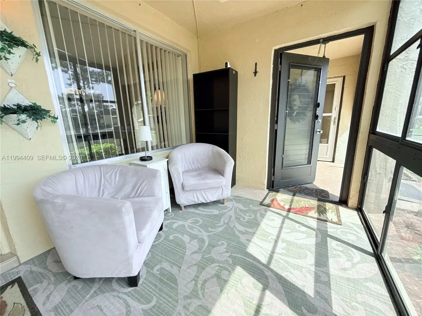 2 bedroom 1 bath Residential for sale at 340 Pine Ridge Cir # 1, Green Acres FL 33463