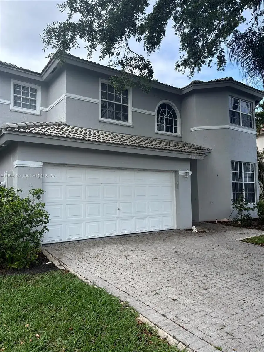 4 bedroom 3 bath Residential for sale at 3544 Dunes Vista Dr, Pompano Beach FL 33069