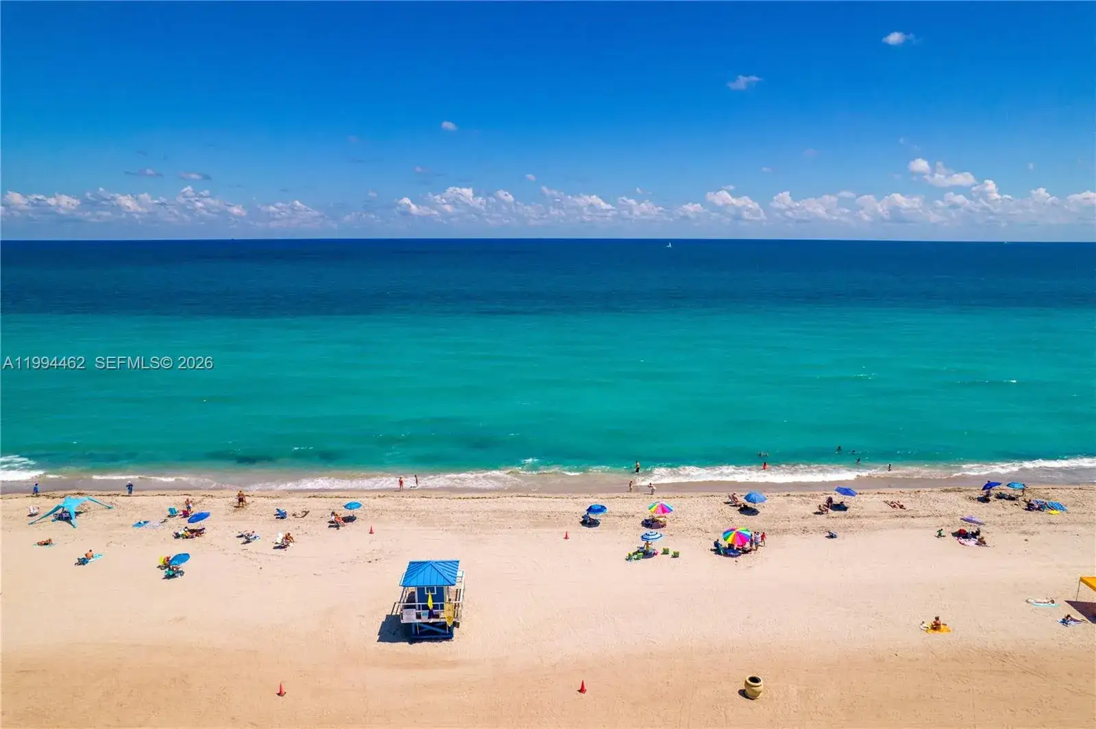 4 bedroom 4 bath Residential for sale at 335 Virginia St, Hollywood FL 33019