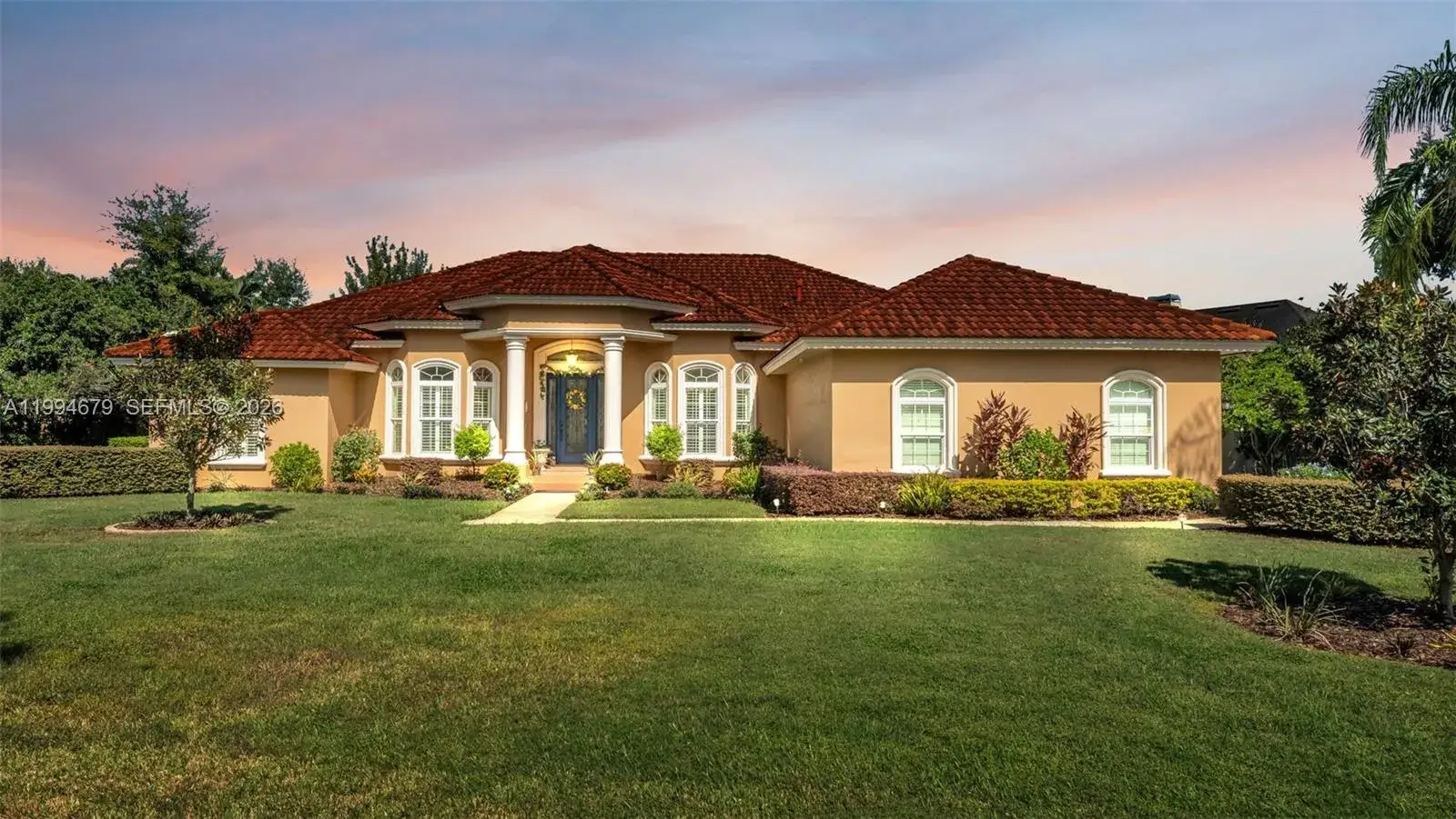 4 bedroom 4 bath Residential for sale at 237 Mclean Point, Winter Haven FL 33884