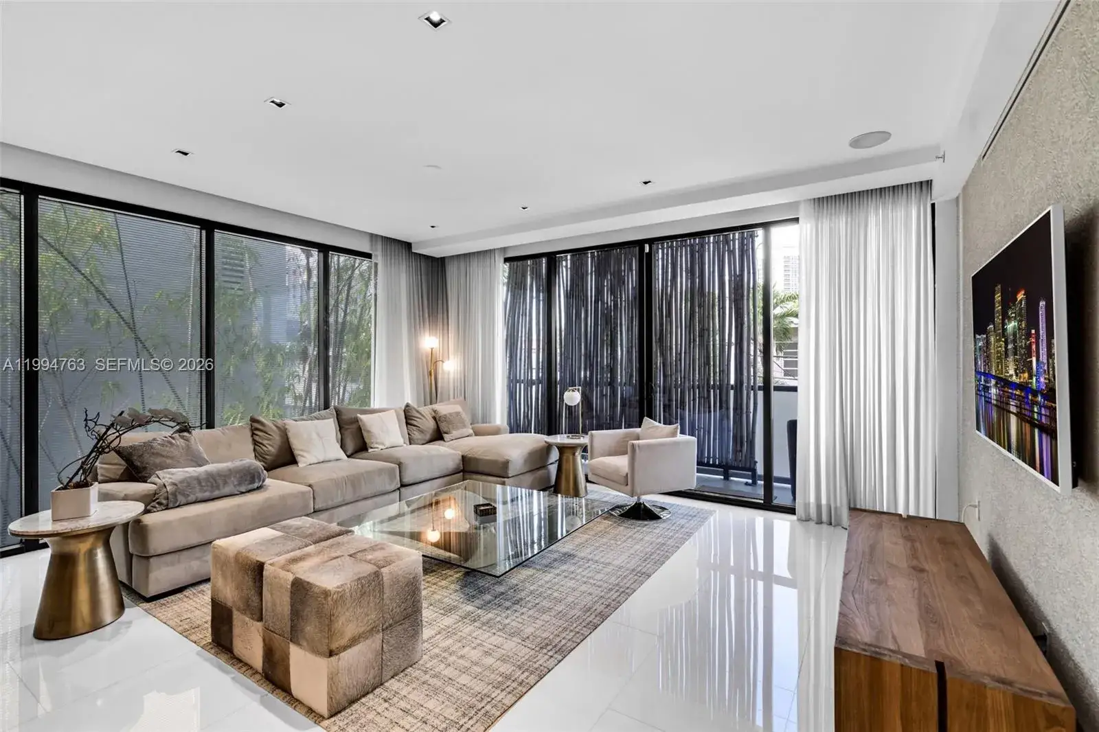 2 bedroom 3 bath Residential Lease for rent at 350 Meridian Ave # 202, Miami Beach FL 33139