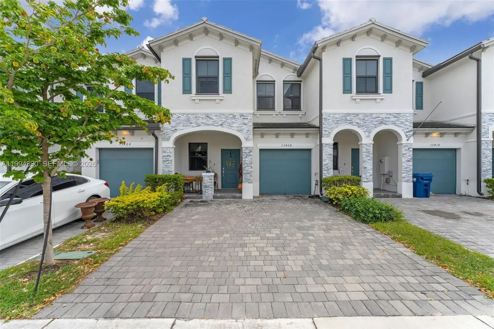 3 bedroom 2 bath Residential for sale at 13408 SW 287th St, Homestead FL 33033