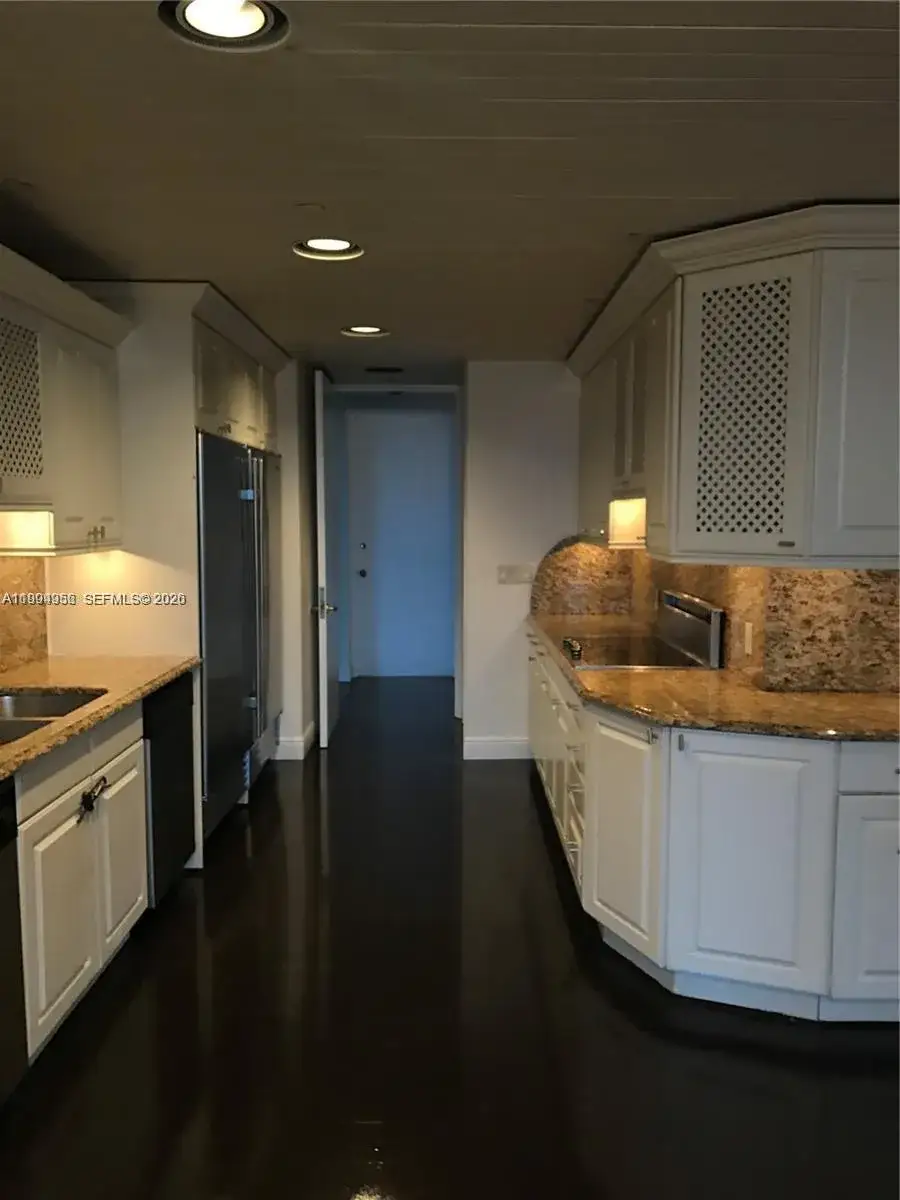 5 bedroom 7 bath Residential for sale at 19707 Turnberry Way # 4, Aventura FL 33180