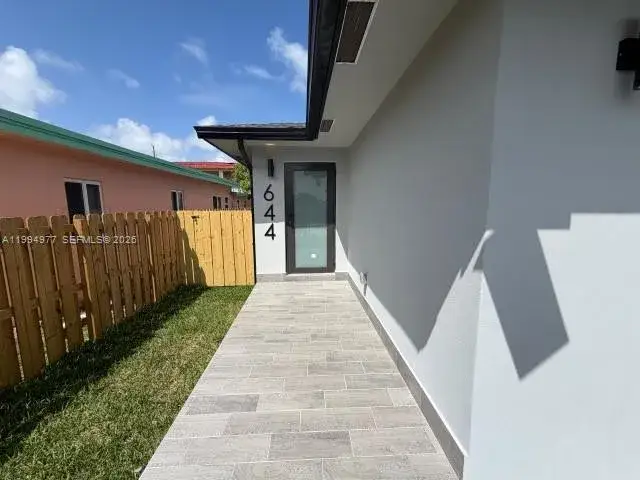 3 bedroom 2 bath Residential for sale at 644 NW 6th Ct, Hallandale Beach FL 33009