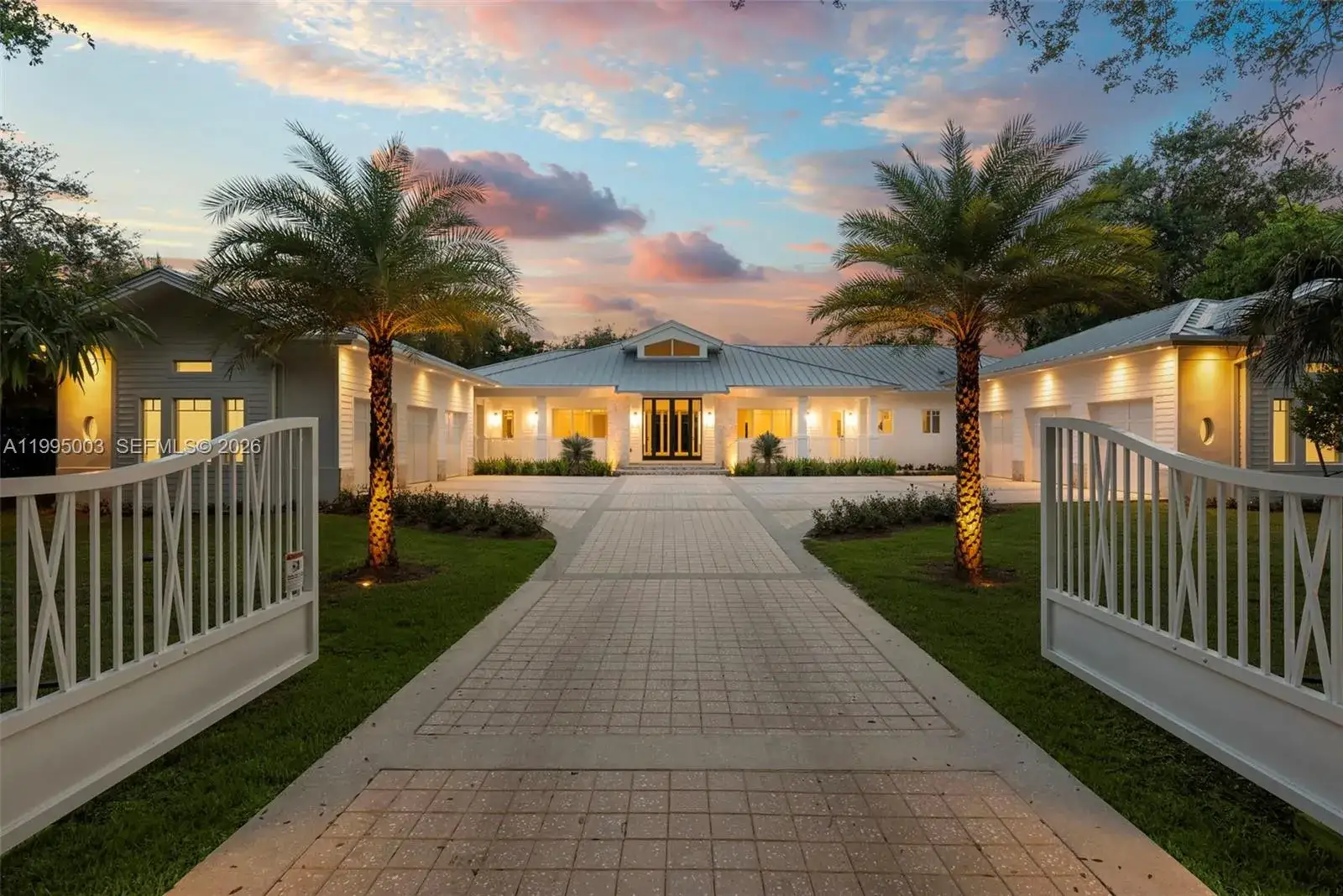 8 bedroom 9 bath Residential for sale at 7900 SW 118th St, Pinecrest FL 33156