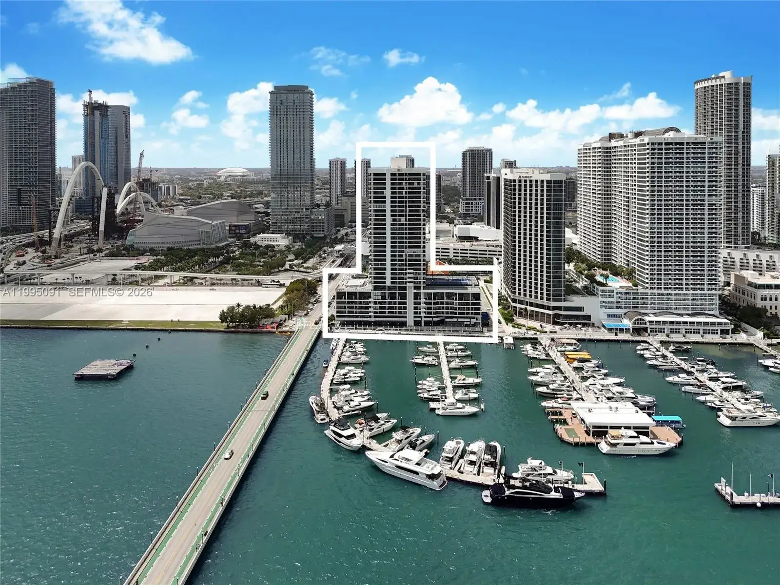 1 bedroom 1 bath Residential for sale at 555 NE 15th St # 33G, Miami FL 33132