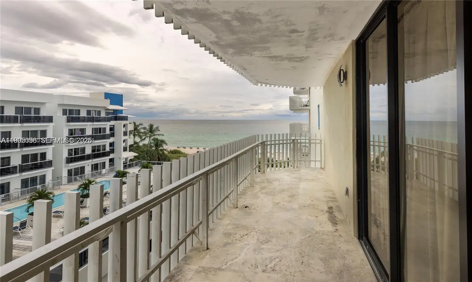 2 bedroom 2 bath Residential Lease for rent at 6061 Collins Ave # 7D, Miami Beach FL 33140