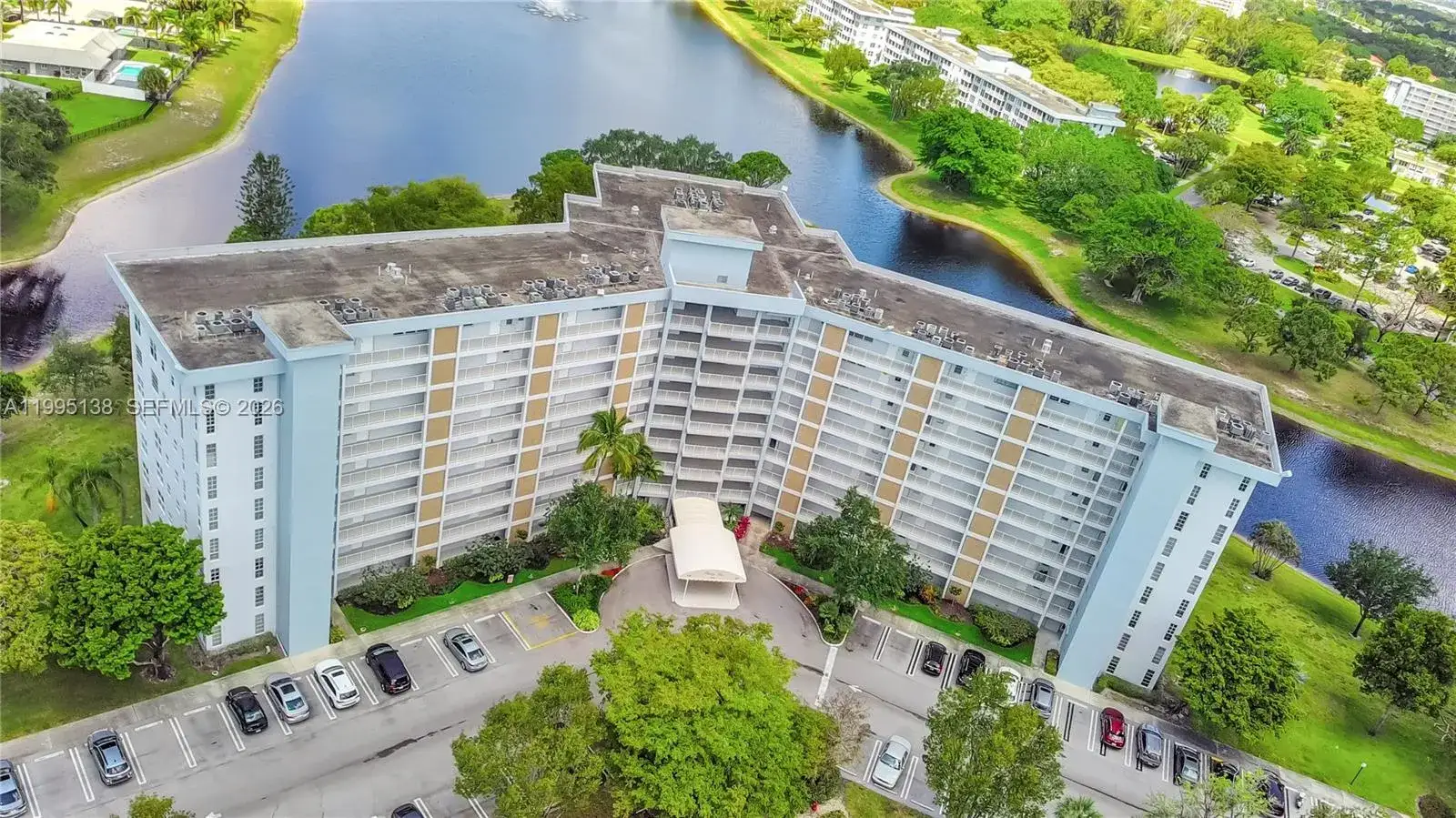 2 bedroom 2 bath Residential for sale at 3010 N Course Dr # 104, Pompano Beach FL 33069