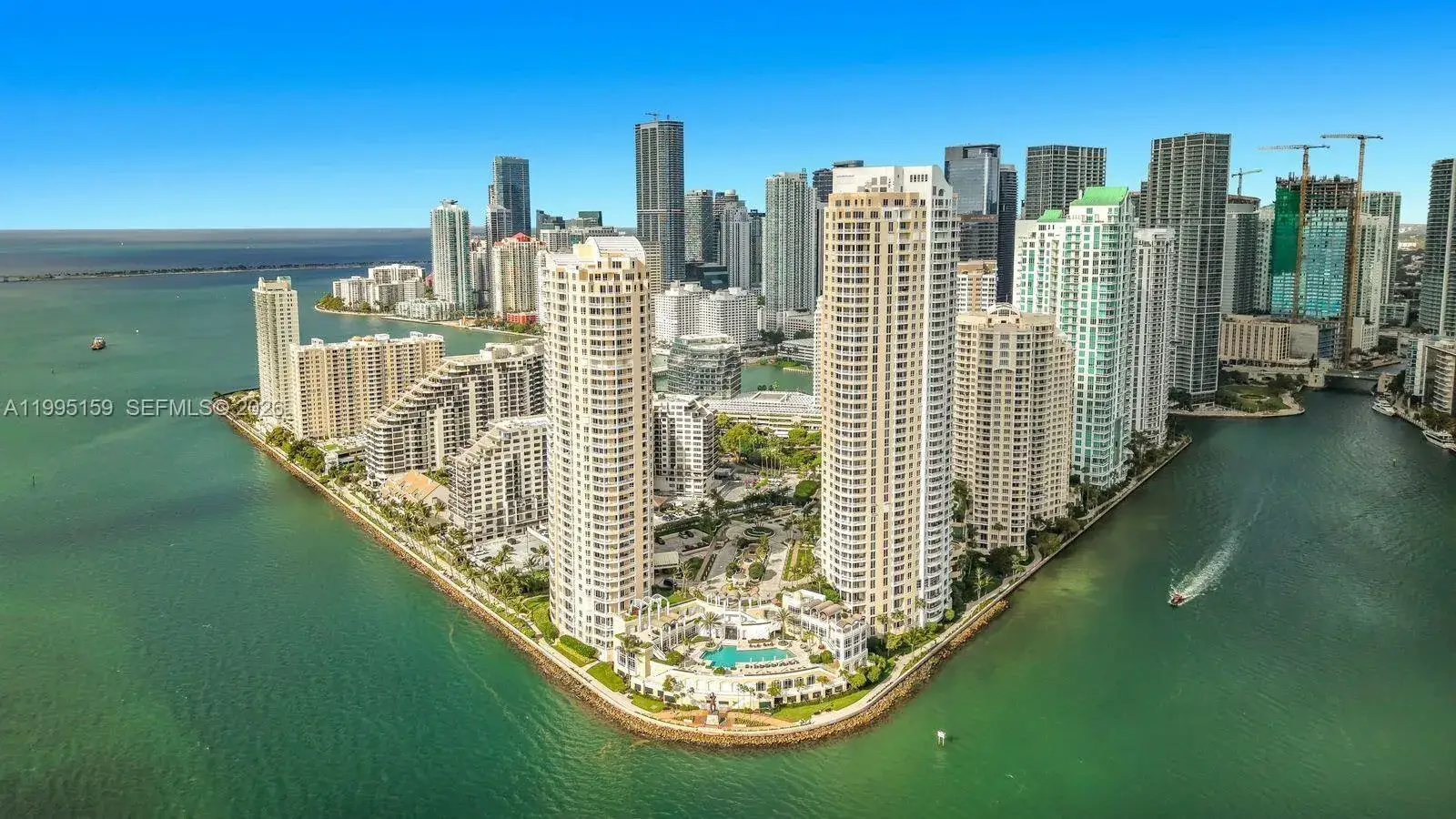 2 bedroom 2 bath Residential for sale at 808 Brickell Key Dr # 2002, Miami FL 33131