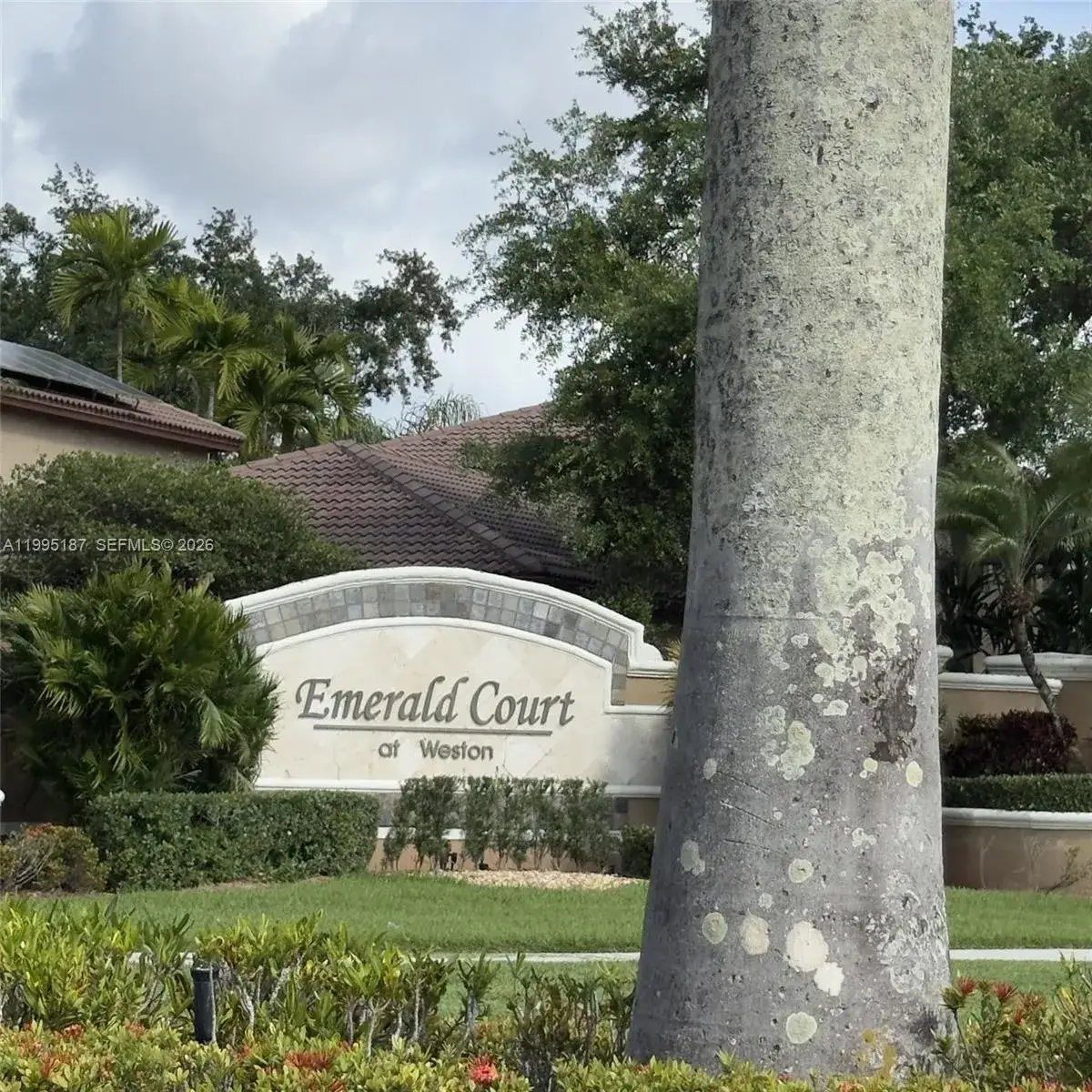 3 bedroom 2 bath Residential for sale at 16029 Emerald Cove Rd, Weston FL 33331