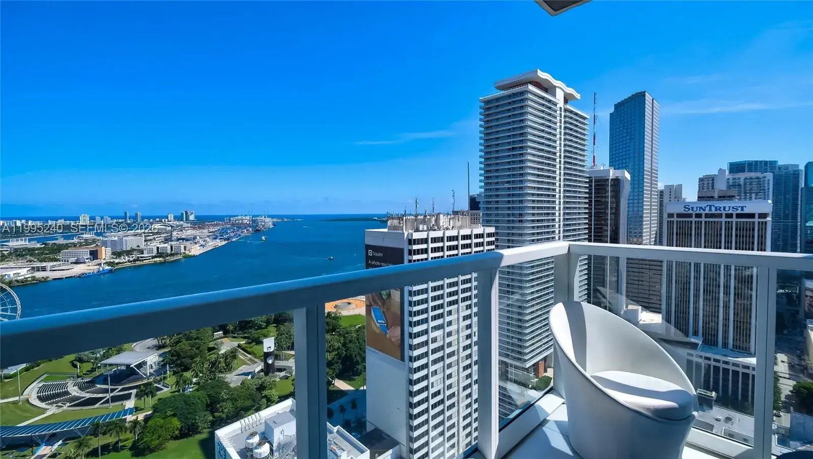 3 bedroom 2 bath Residential for sale at 253 NE 2nd St # 3509, Miami FL 33132