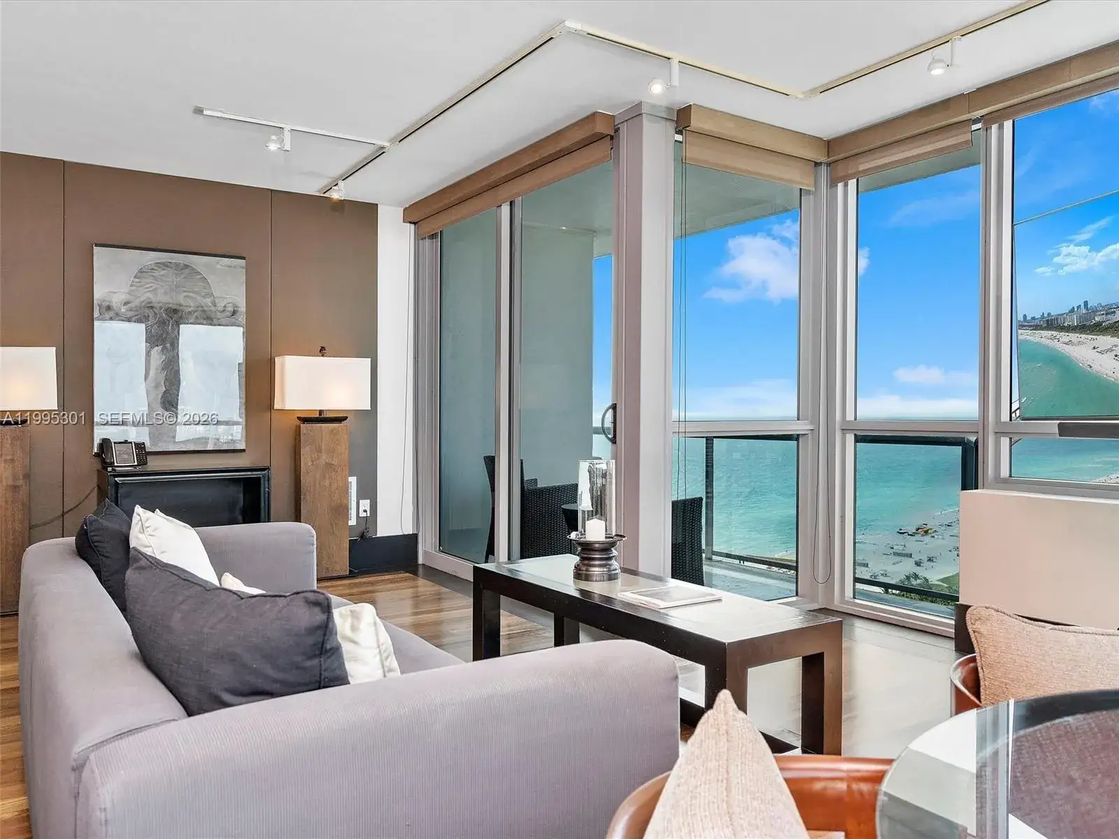 2 bedroom 2 bath Residential Lease for rent at 101 20th St # 3302, Miami Beach FL 33139
