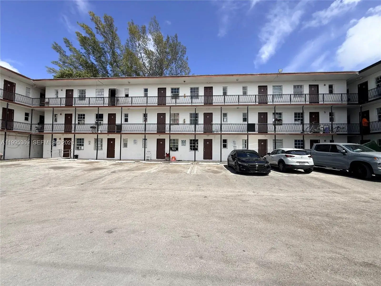 1 bedroom 1 bath Residential Lease for rent at 7001 NW 15th Ave # 18, Miami FL 33147