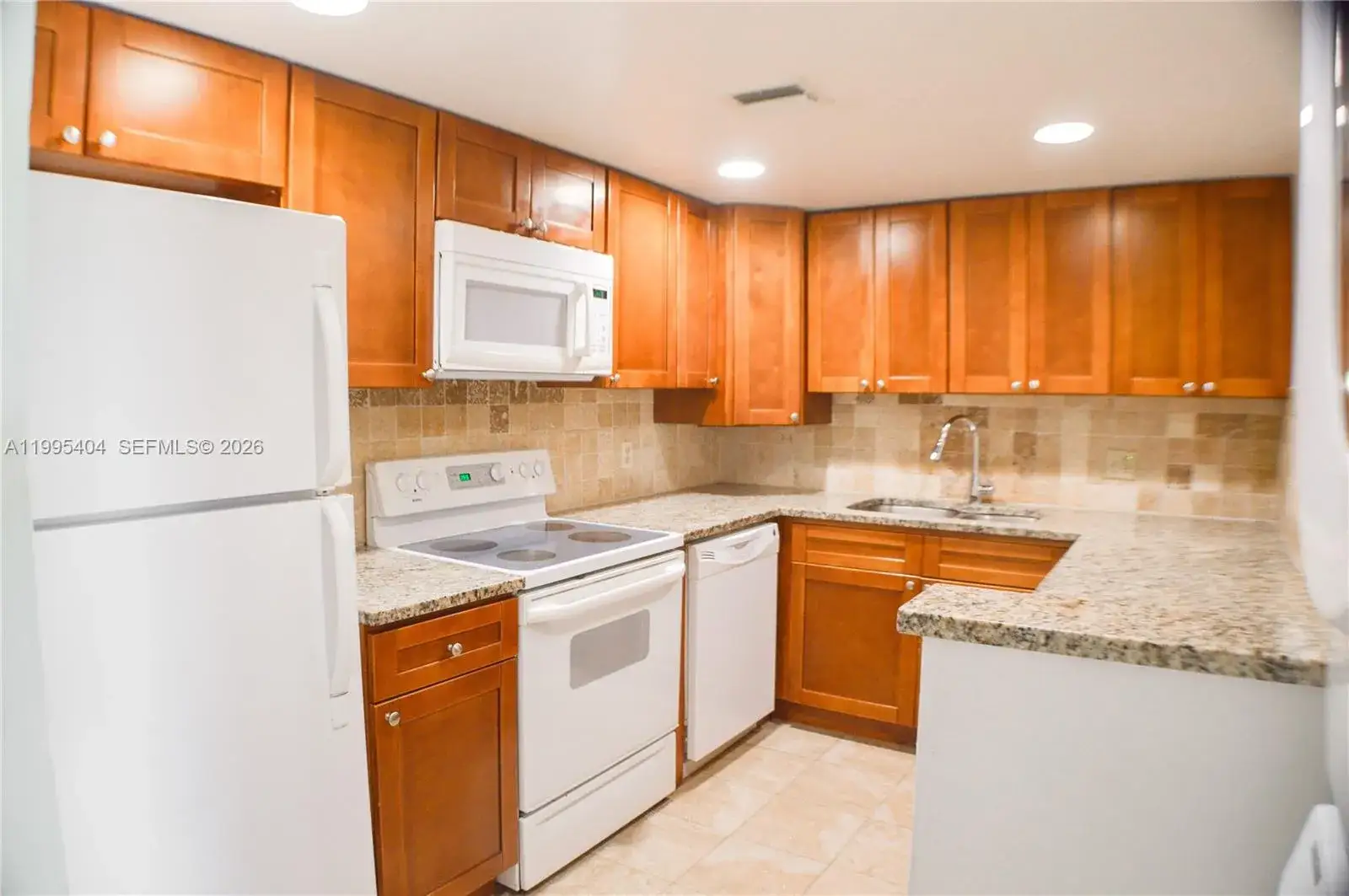 2 bedroom 2 bath Residential for sale at 733 SE 1st Way # 206, Deerfield Beach FL 33441
