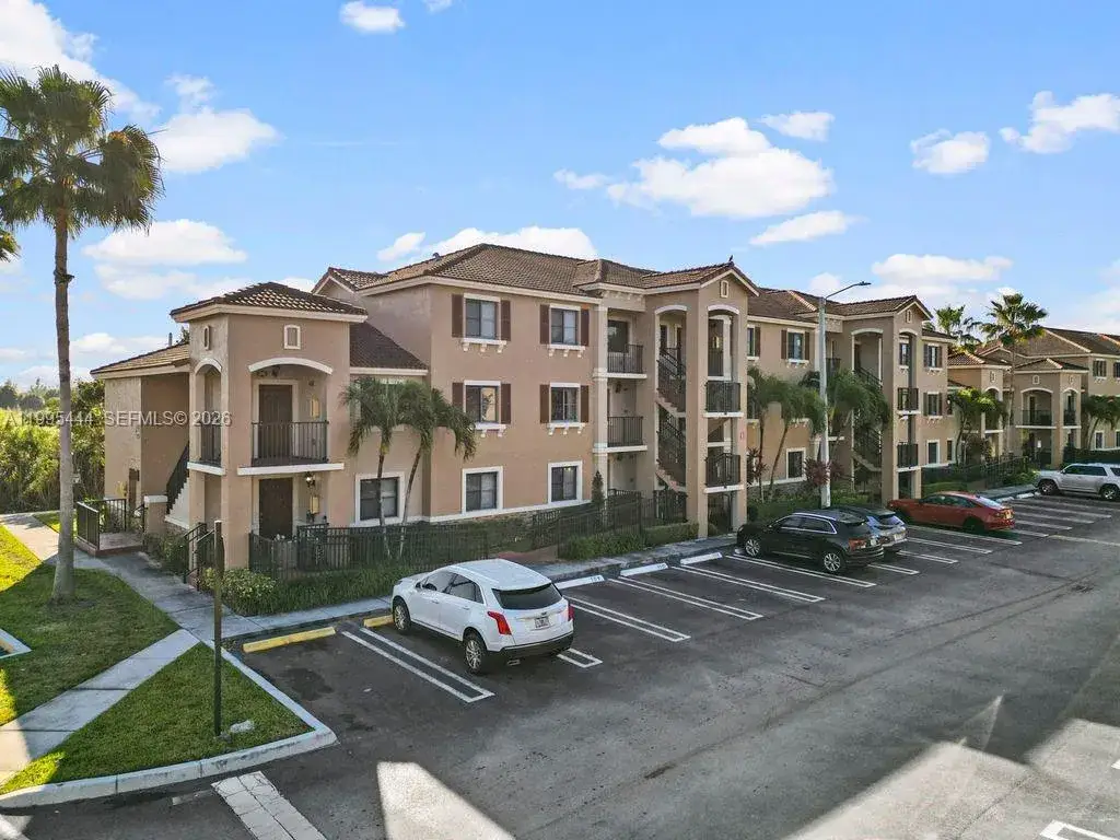 2 bedroom 2 bath Residential for sale at 22441 SW 88th Pl # 5, Cutler Bay FL 33190