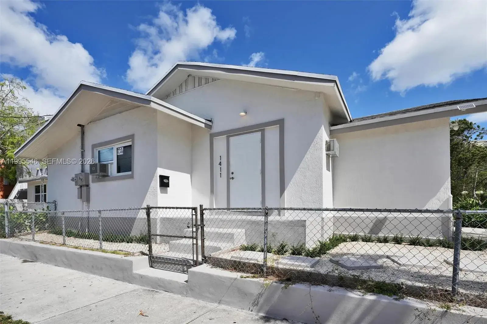 2 bedroom 1 bath Residential Lease for rent at 1411 SW 3rd st # 2, Miami FL 33135
