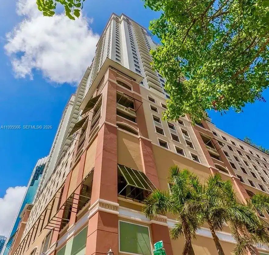 2 bedroom 2 bath Residential Lease for rent at 999 SW 1st Ave # 1807, Miami FL 33130