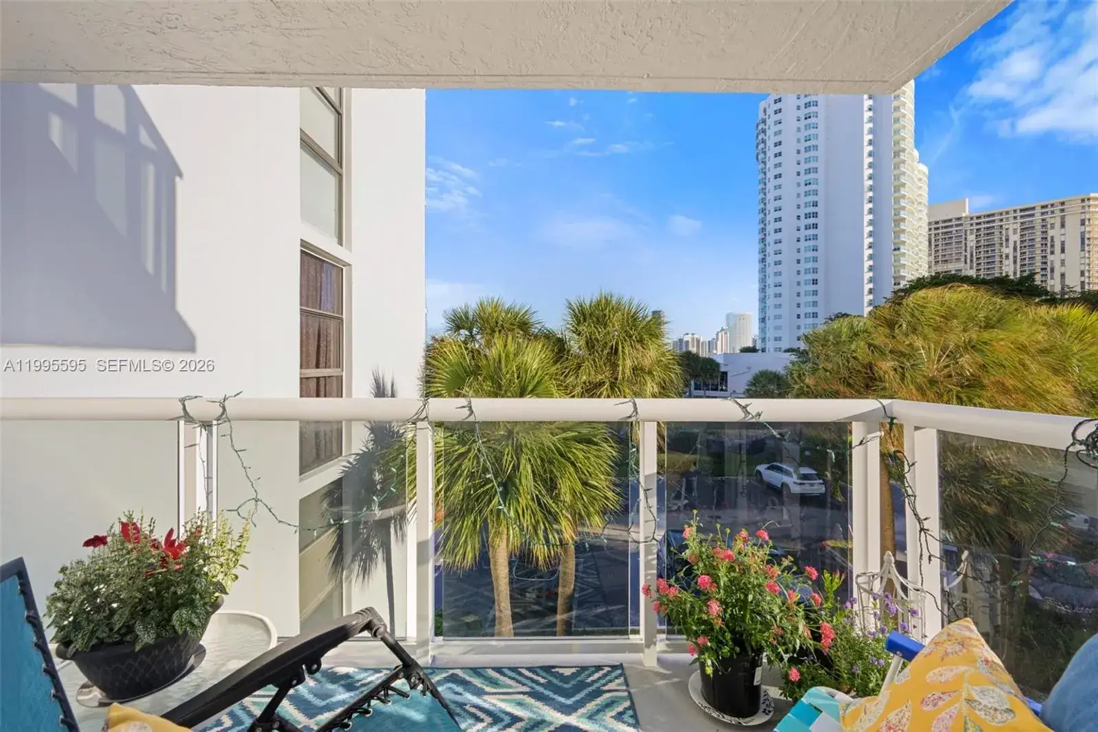 2 bedroom 2 bath Residential Lease for rent at 20515 E Country Club Dr # 348, Aventura FL 33180