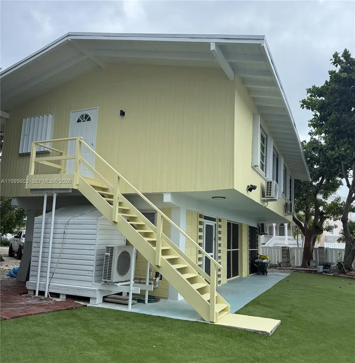 2 bedroom 1 bath Residential for sale at 1126 Grand St, Key Largo FL 33037
