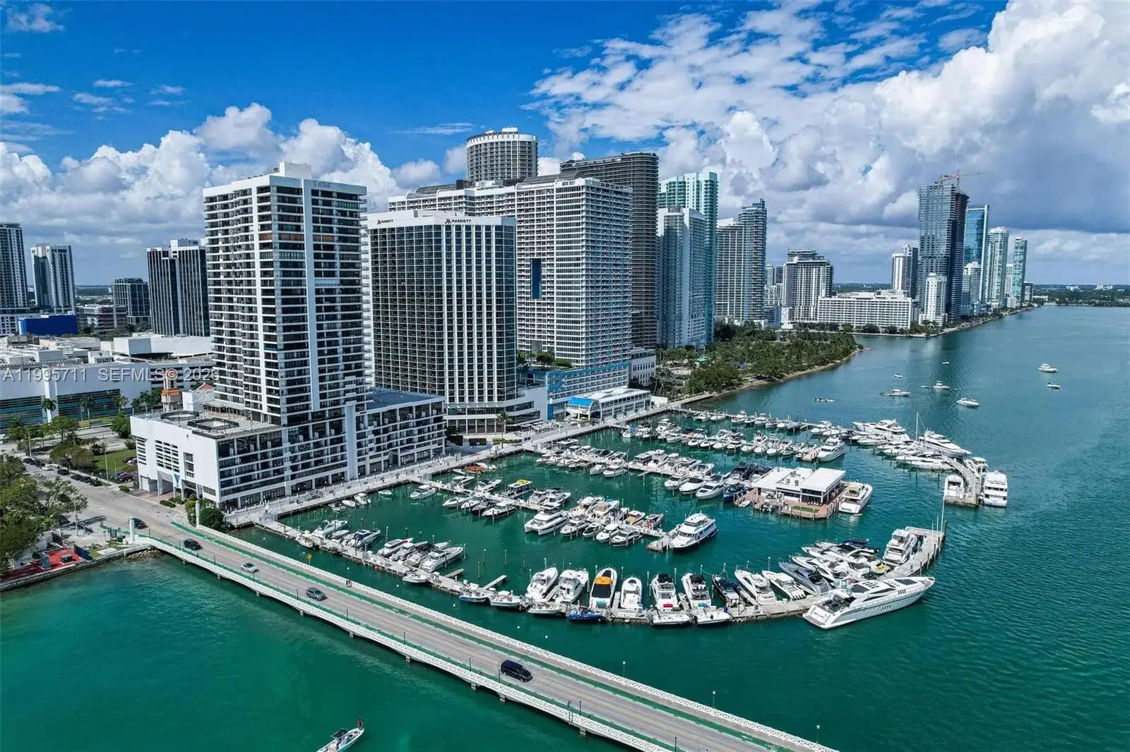 1 bedroom 1 bath Residential for sale at 555 NE 15th St # 15B, Miami FL 33132