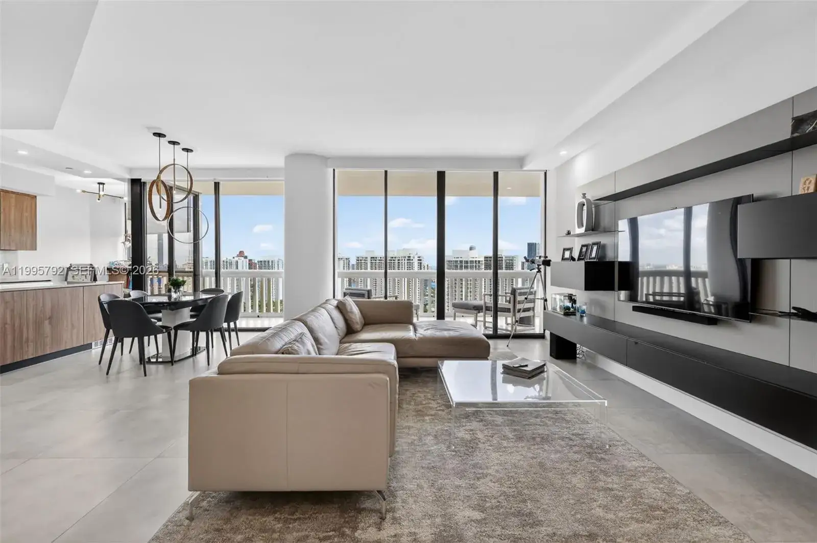 3 bedroom 2 bath Residential for sale at 1000 ISLAND BL # 3107, Aventura FL 33160
