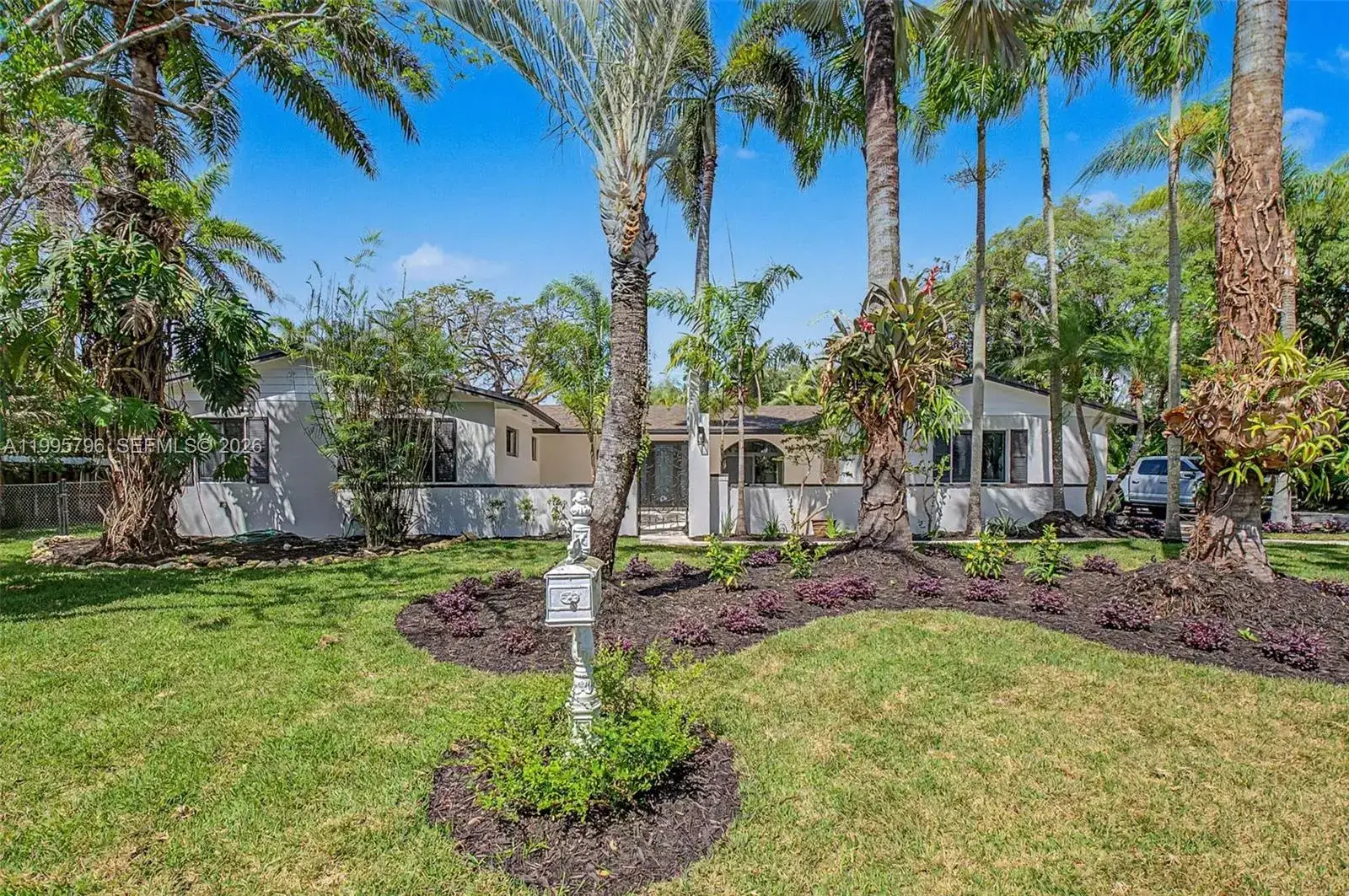 4 bedroom 2 bath Residential for sale at 17050 SW 83rd Ave, Palmetto Bay FL 33157
