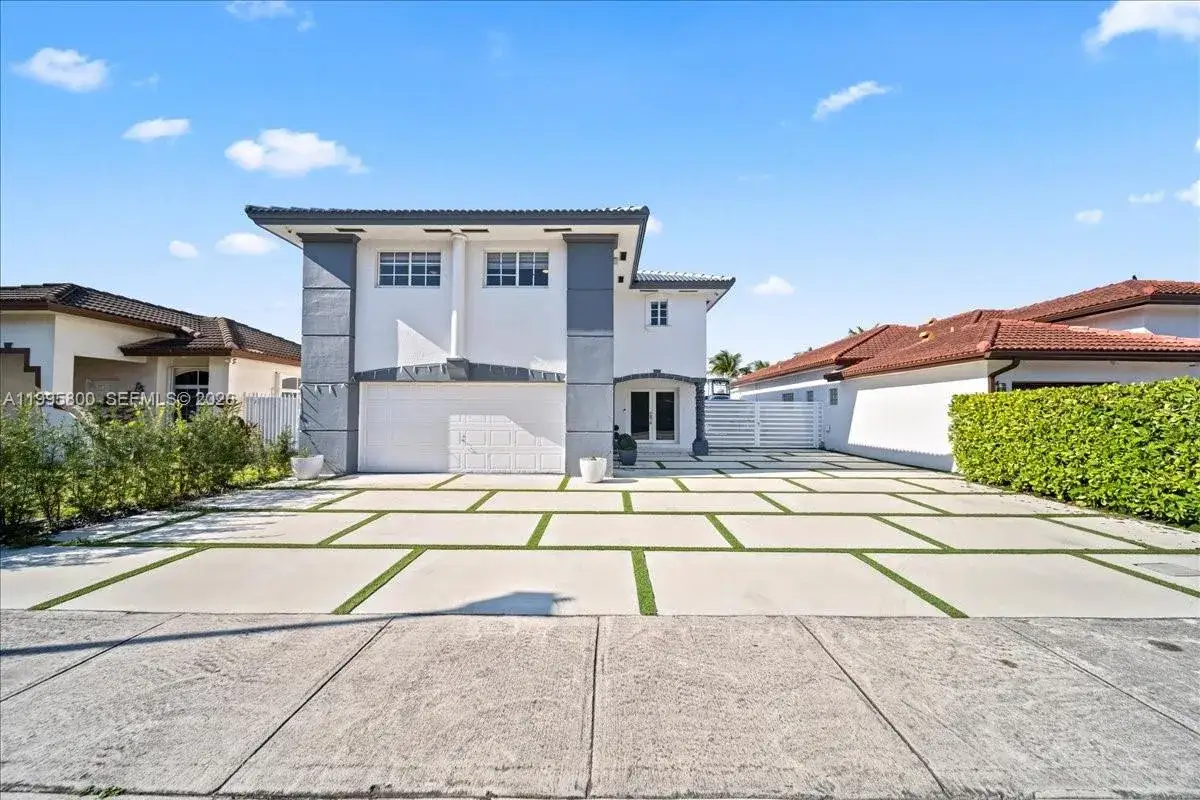 4 bedroom 3 bath Residential for sale at 15341 SW 36th St, Miami FL 33185