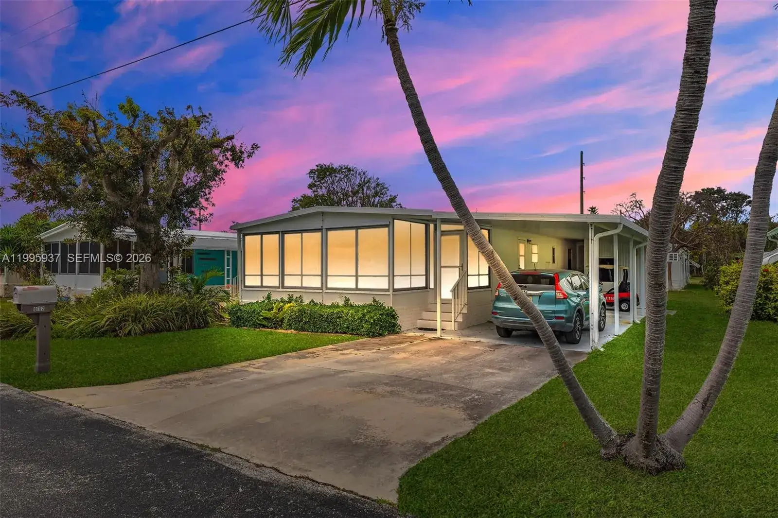 3 bedroom 2 bath Residential for sale at 812 S Silver Cir, Key Largo FL 33037