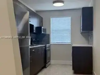 2 bedroom 1 bath Residential Lease for rent at 1607 NW 16th Ave # 1, Miami FL 33125