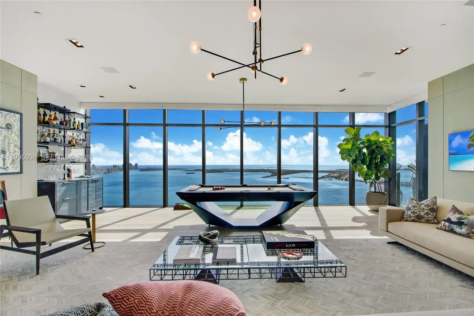 2 bedroom 2 bath Residential for sale at 1451 Brickell Ave # 4301, Miami FL 33131