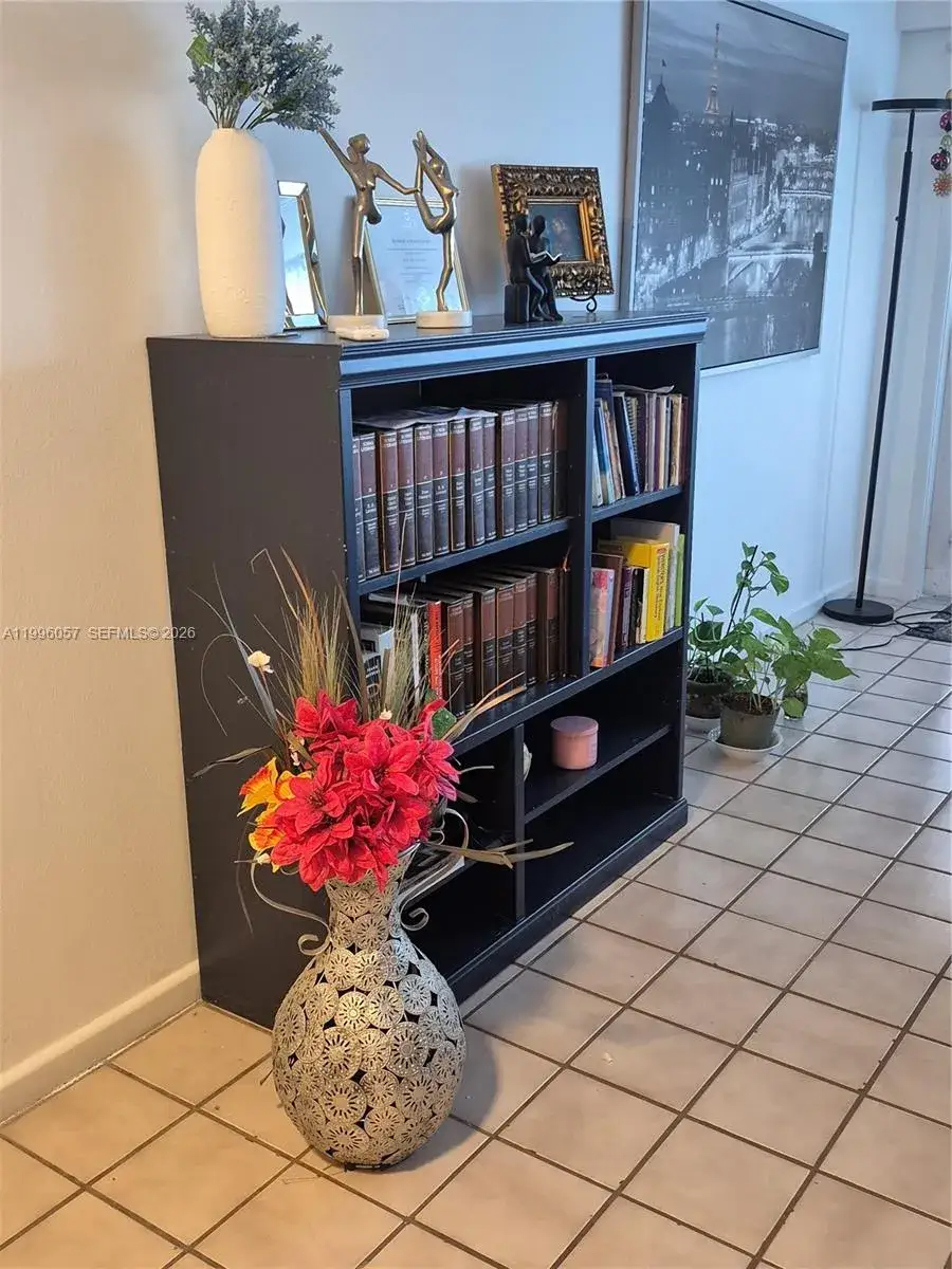 1 bedroom 1 bath Residential for sale at 371 brighton I # 371, Boca Raton FL 33434