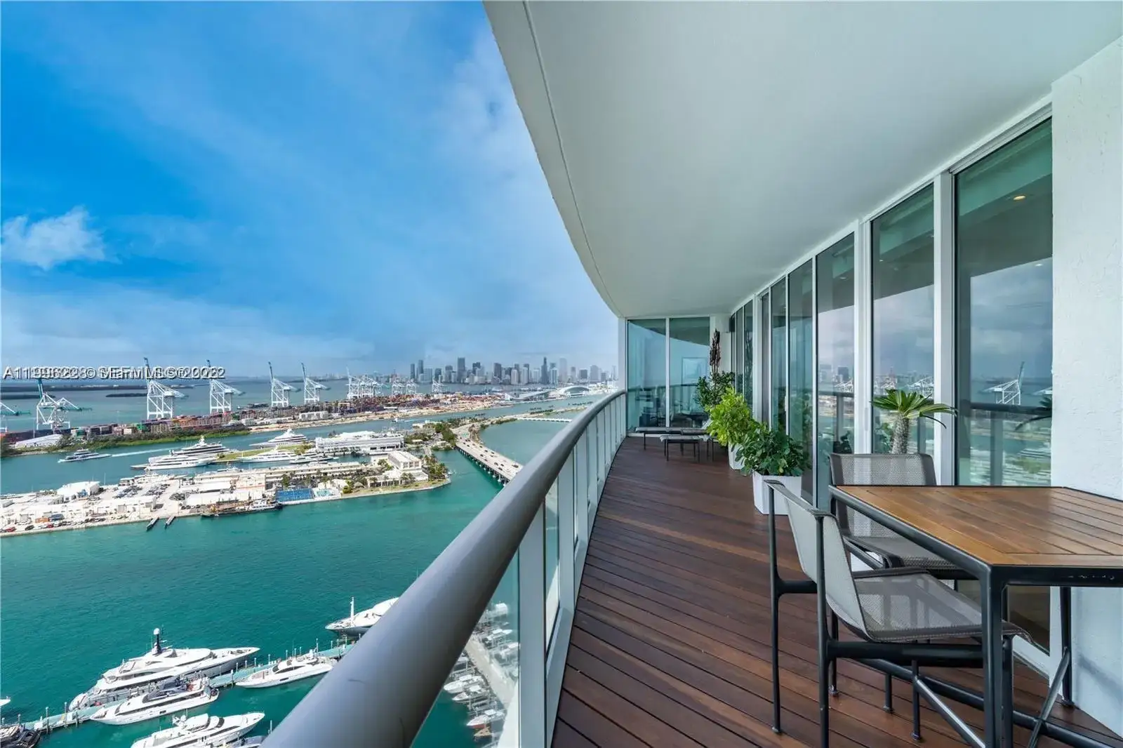 2 bedroom 3 bath Residential for sale at 450 Alton Rd # 3303, Miami Beach FL 33139