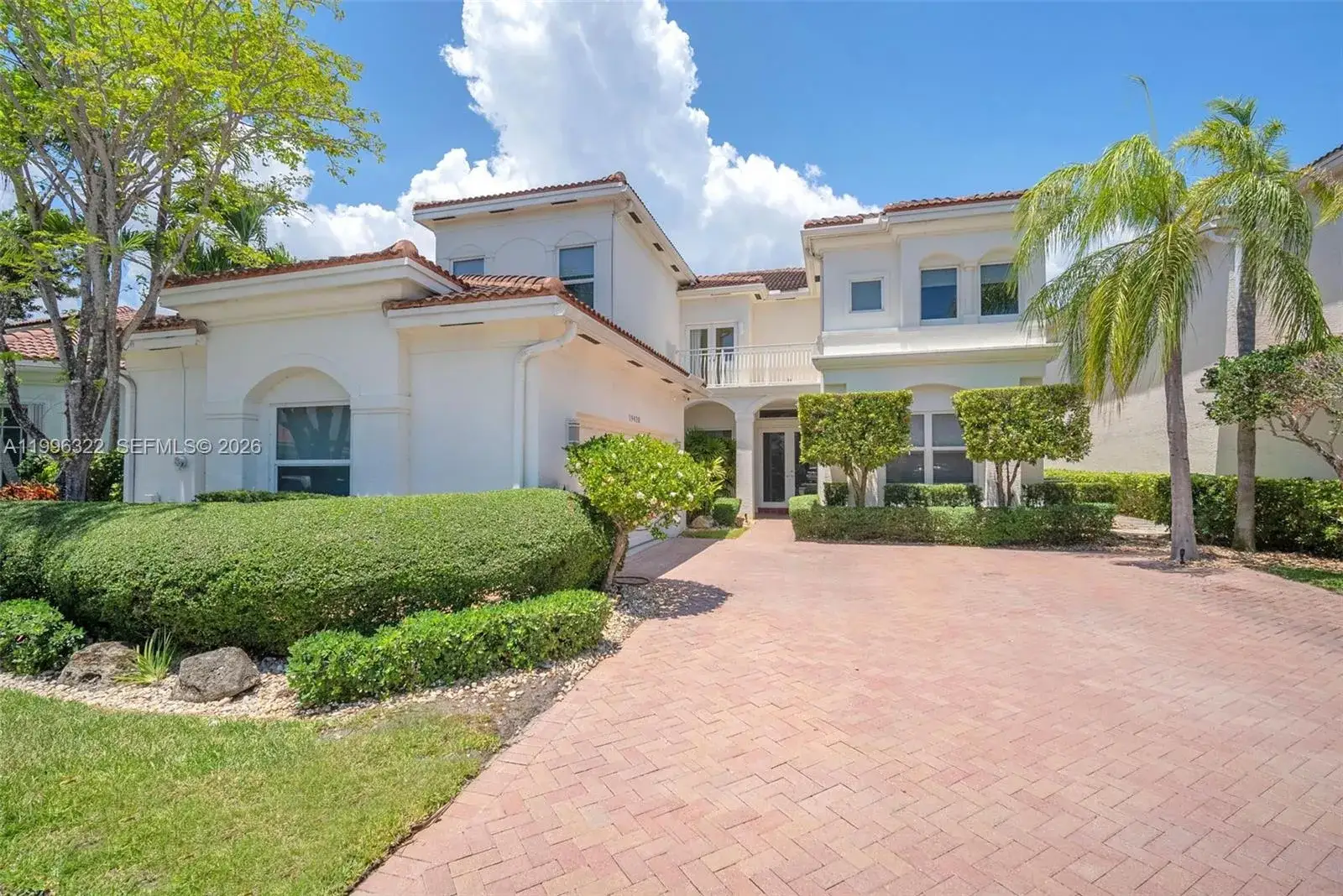 6 bedroom 5 bath Residential for sale at 19420 NE 17th Ave, Miami FL 33179