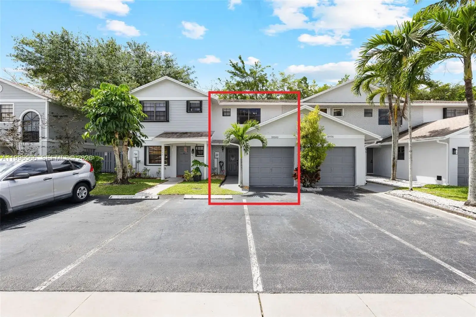 2 bedroom 2 bath Residential for sale at 10500 NW 3rd St, Pembroke Pines FL 33026