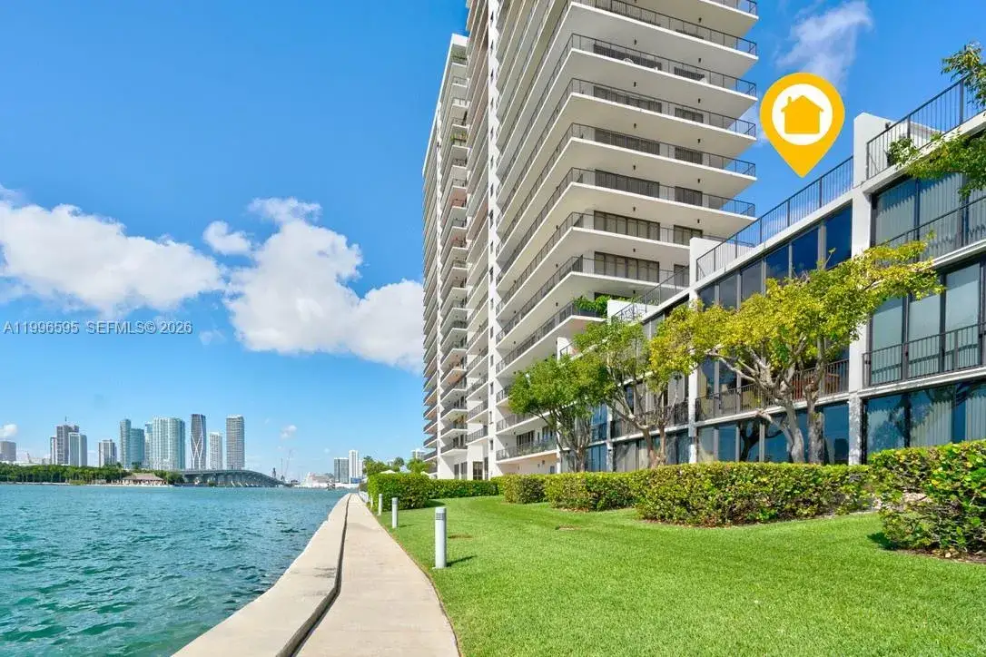 4 bedroom 6 bath Residential Lease for rent at 1000 Venetian Way # 105, Miami FL 33139