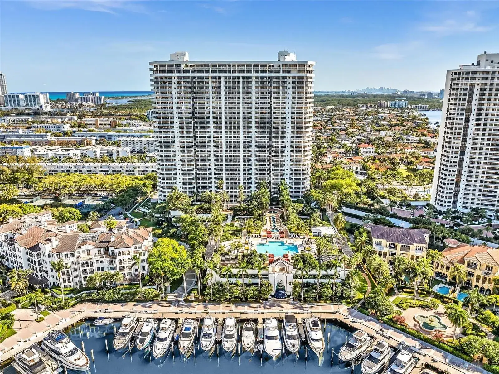 2 bedroom 2 bath Residential Lease for rent at 2000 Island Blvd # 1203, Aventura FL 33160
