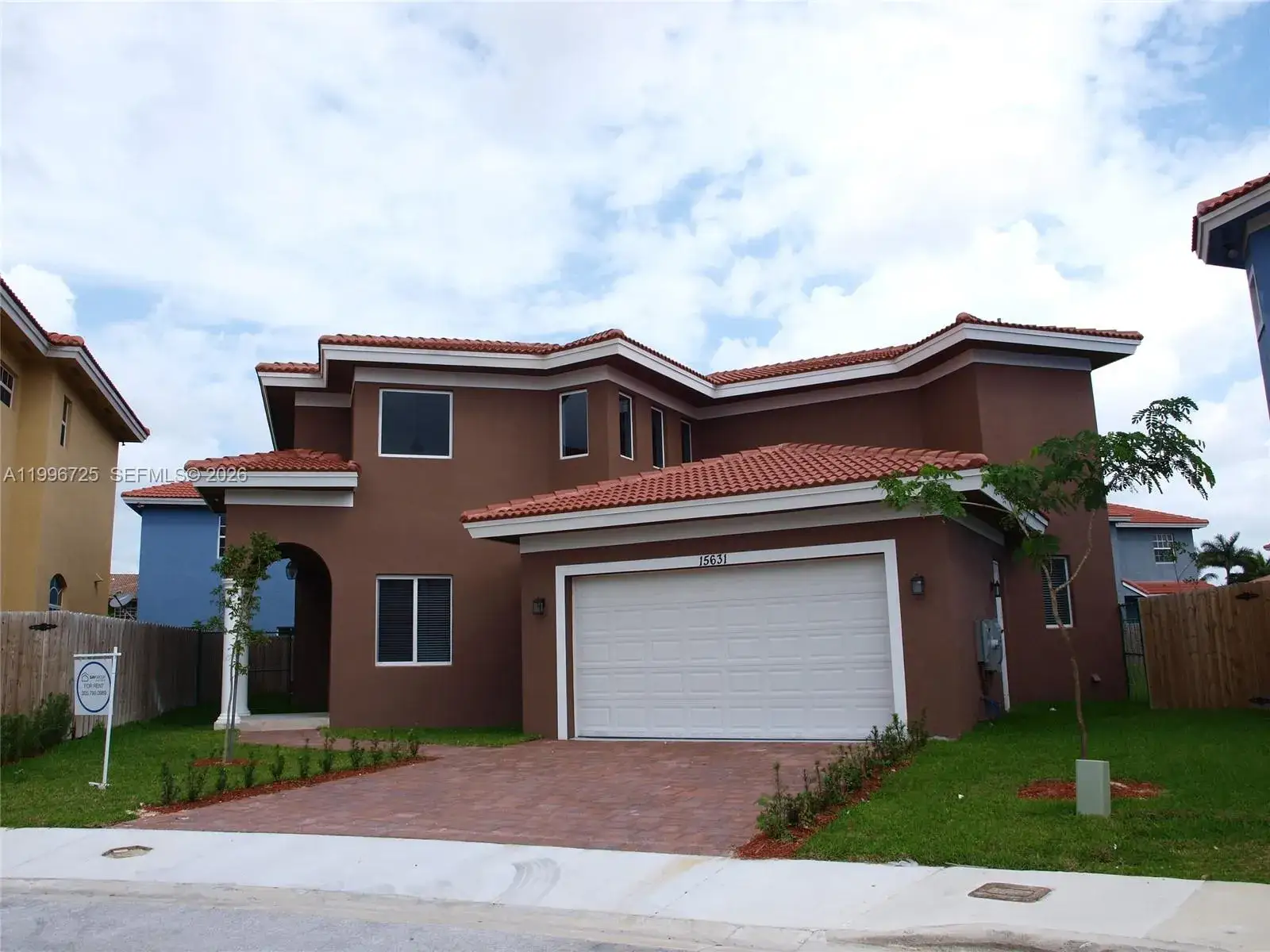 5 bedroom 4 bath Residential Lease for rent at 15631 SW 11th Ter, Miami FL 33194