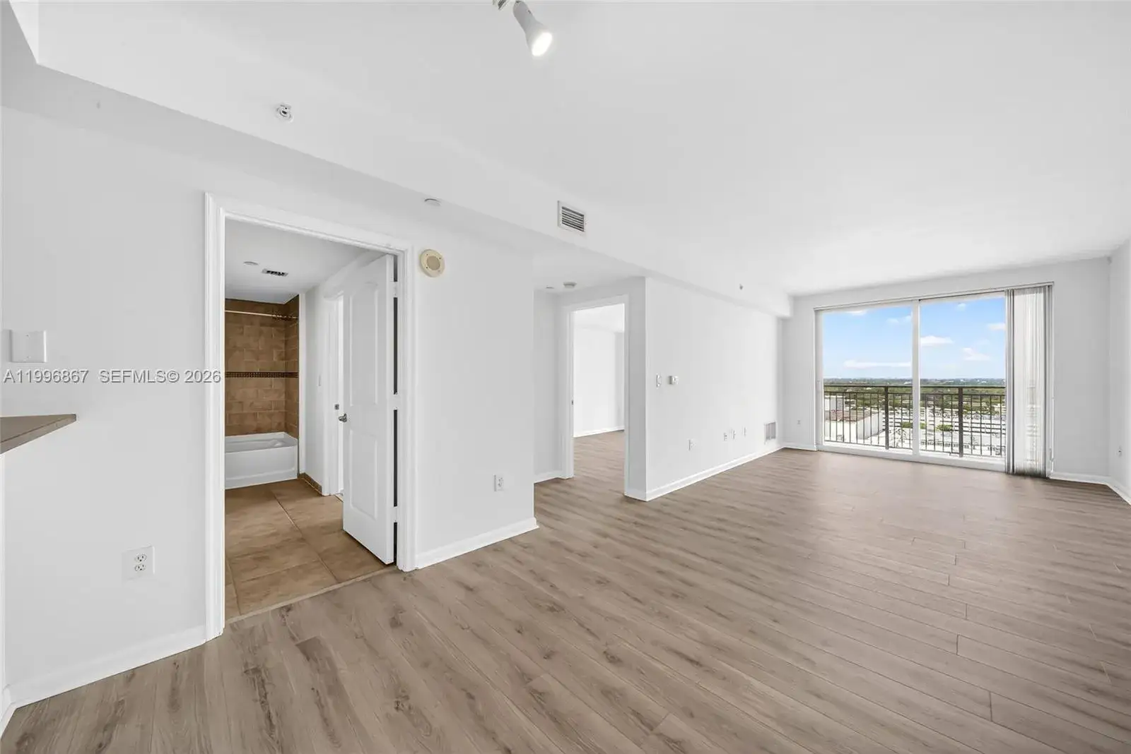1 bedroom 1 bath Residential for sale at 7350 SW 89th St # 1703S, Miami FL 33156