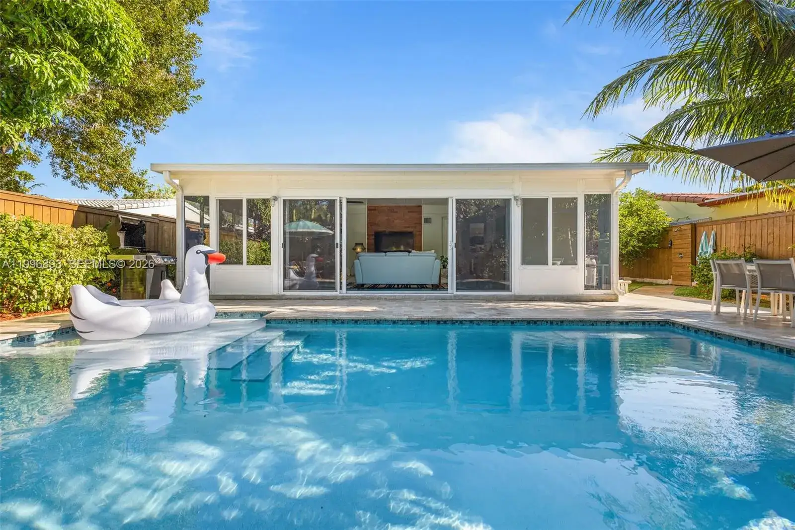 2 bedroom 2 bath Residential for sale at 201 NE 16th Ct, Fort Lauderdale FL 33305