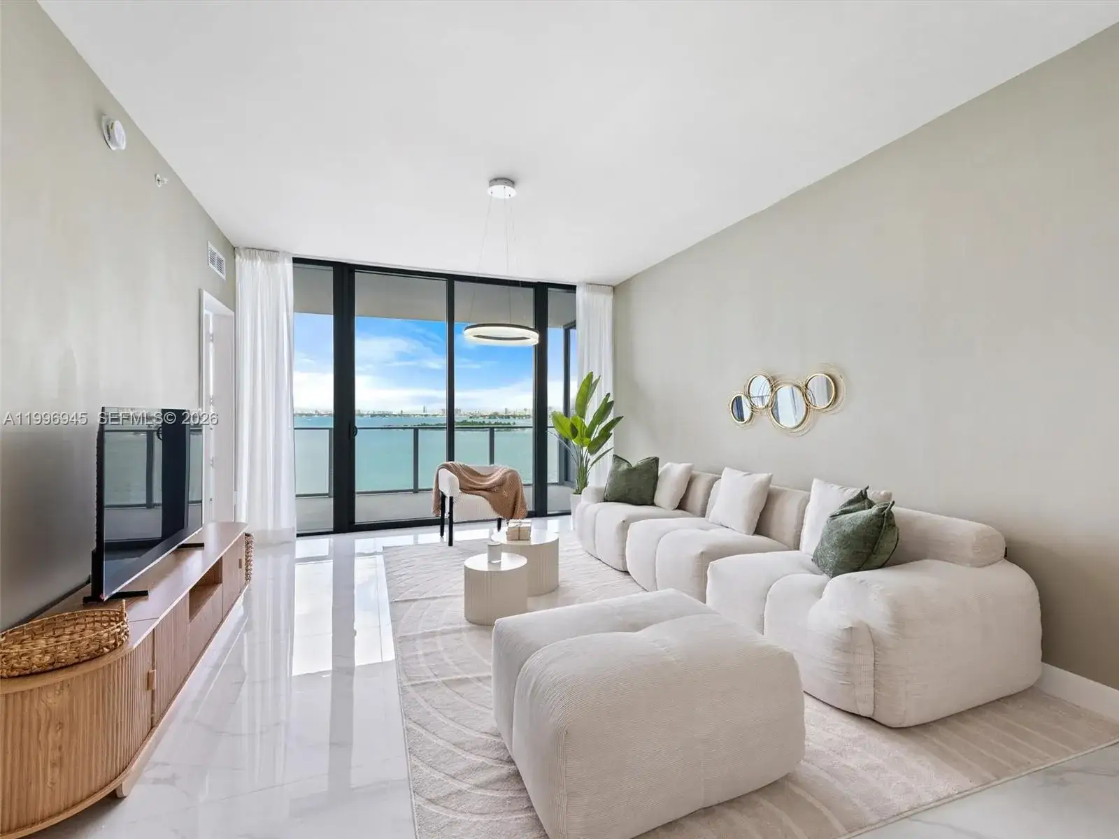 3 bedroom 3 bath Residential Lease for rent at 700 NE 24th St # 606, Miami FL 33137