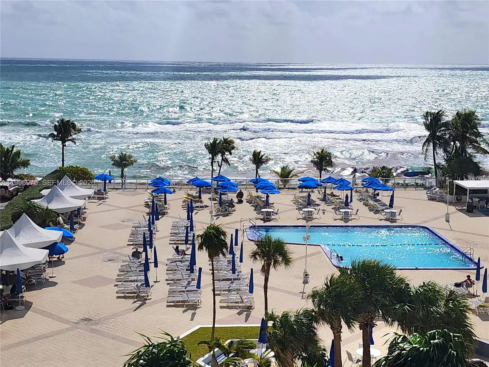 1 bedroom 1 bath Residential for sale at 2030 S Ocean Dr # 515, Hallandale Beach FL 33009