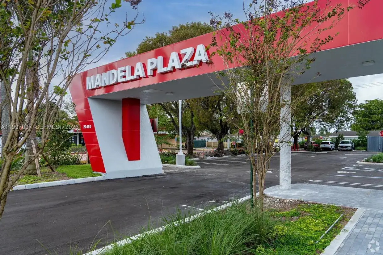 Commercial Sale for sale at 20450 NW 2nd Ave # 56, Miami Gardens FL 33169